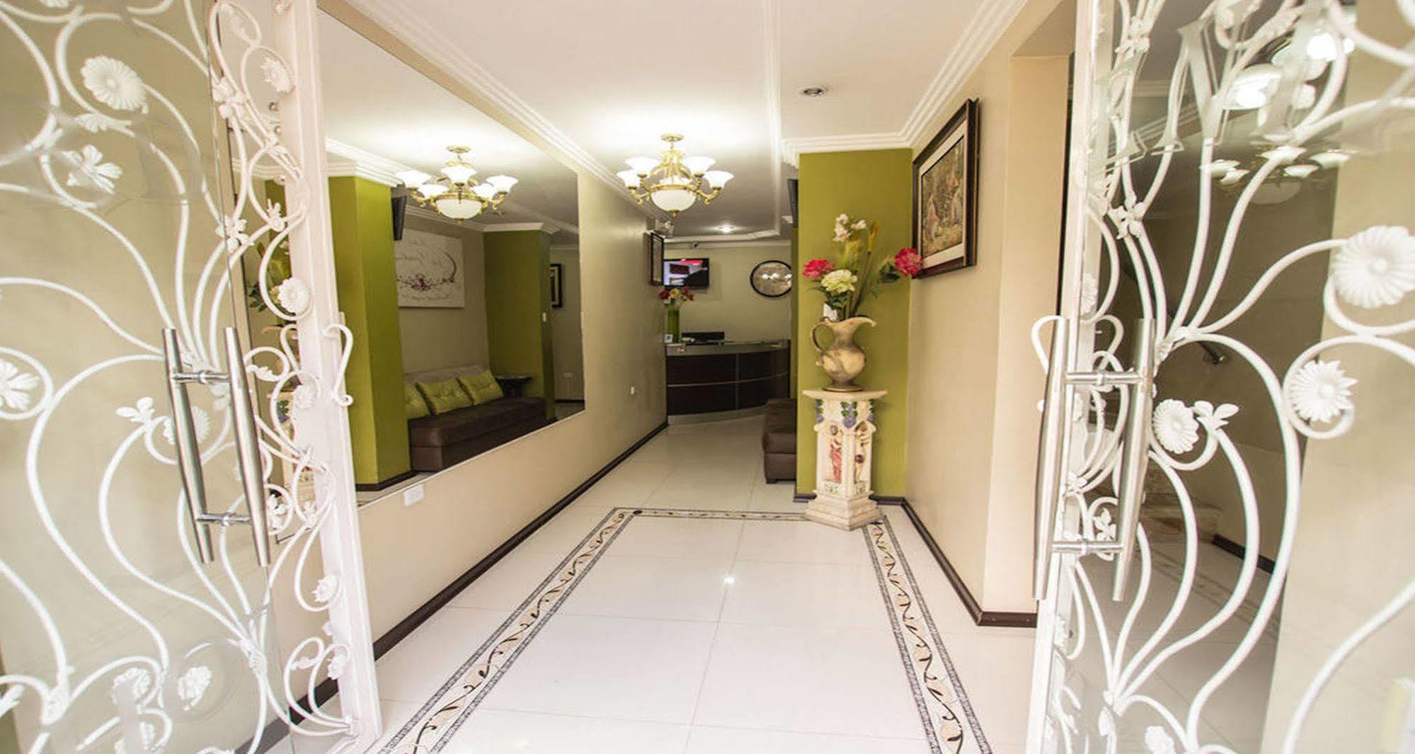 Hotel Las Gardenias Cuenca Eksteriør bilde